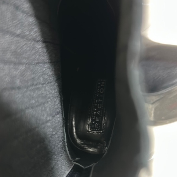 Kenneth Cole Reaction Black Heeled Boots with Textured Design - Picture 7 of 9